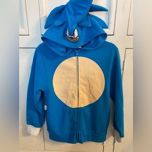 Sonic the hedgehog hoodie size M.